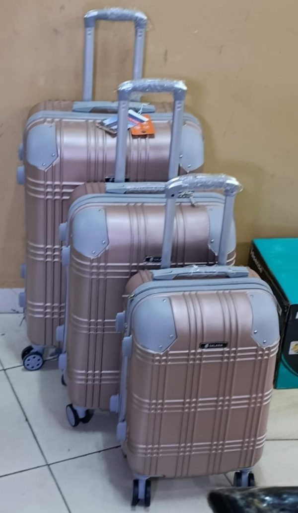 3 in 1 Luxurious Fibre Suitcase - SIZE 4 - Image 7